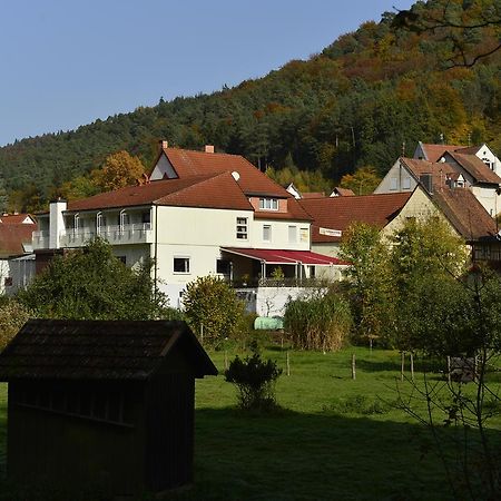 Landhotel Zur Wegelnburg Bruchweiler-Bärenbach Exterior foto